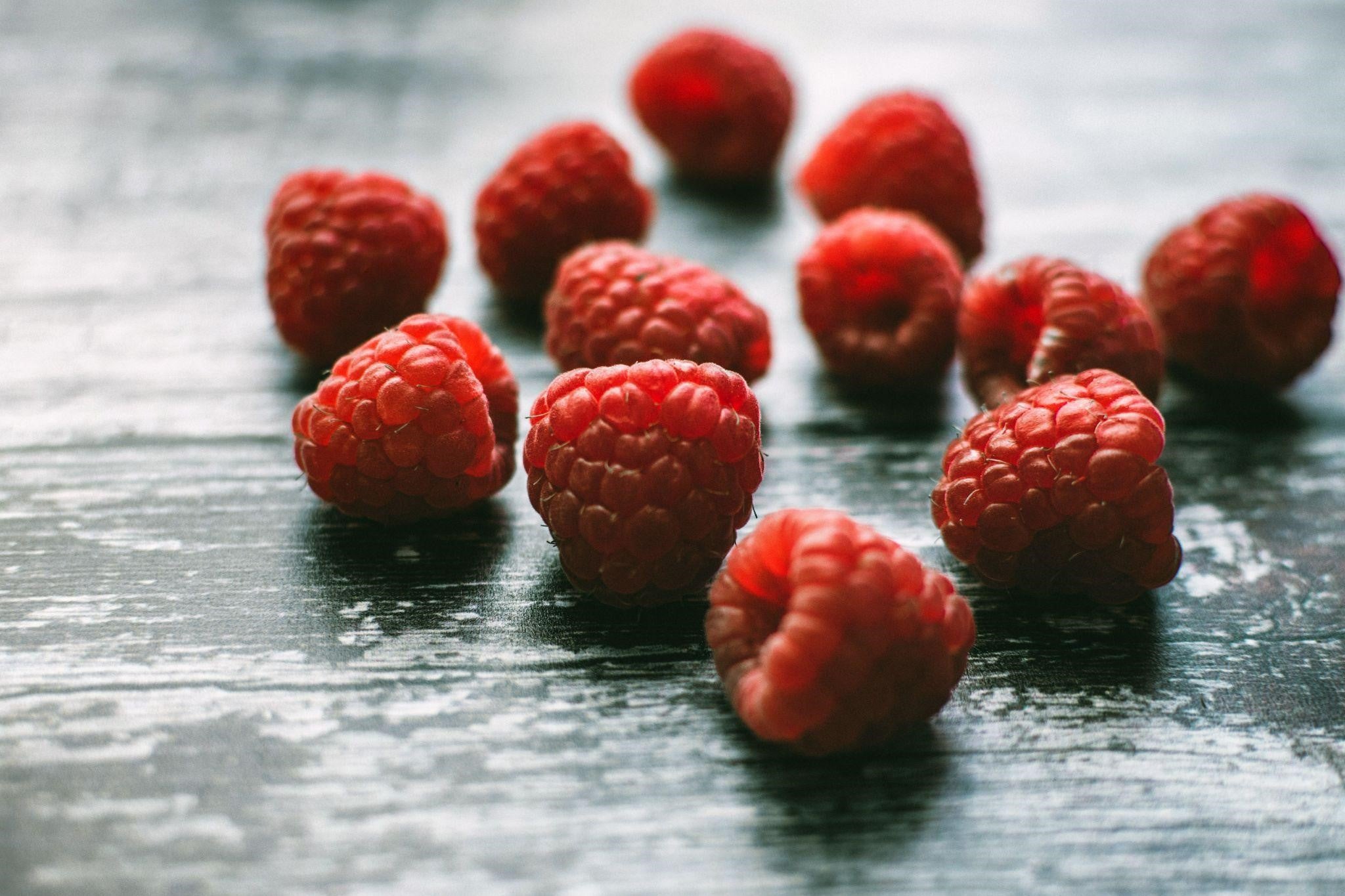 5 Reasons Why Nordic Raspberry Seed Oil Is Essential for Healthy Skin